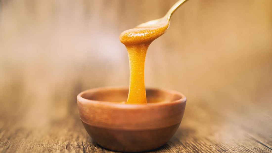 Manuka Honey Health Benefits - Honeyskin